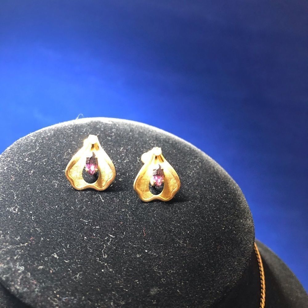 Van Dell Vintage Necklace and Earring Set - Picture 2 of 7